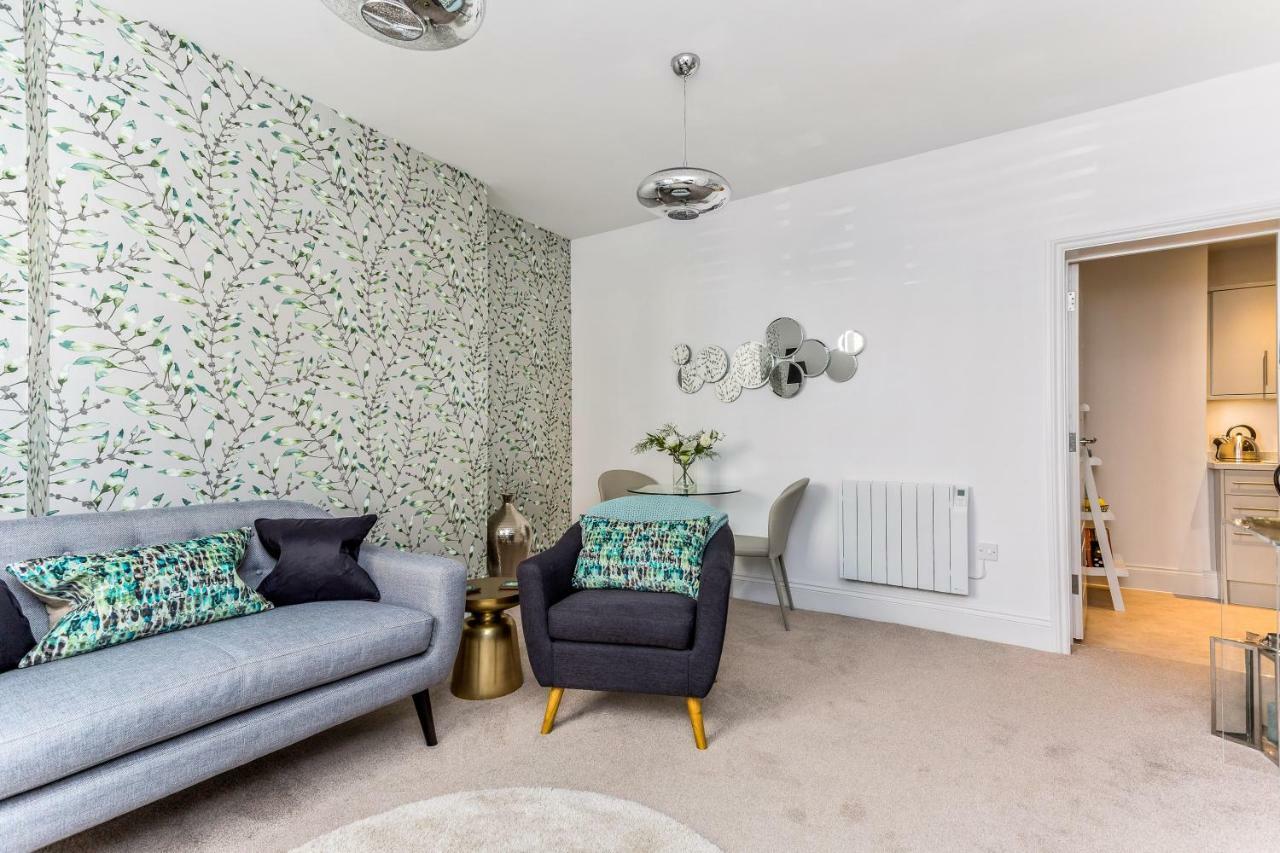 3, Gainsborough House Apartment Cheltenham Bagian luar foto
