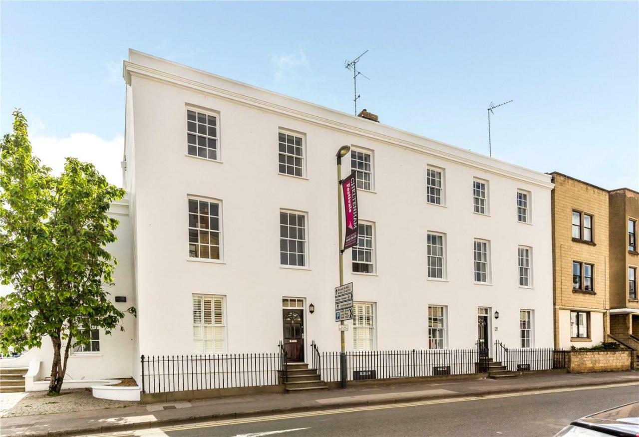 3, Gainsborough House Apartment Cheltenham Bagian luar foto